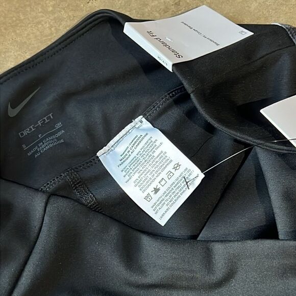 Nike Women's 15" Dri-FIT Advantage Golf/tennis/pickel‎ ball Skort B22 - Picture 8 of 8